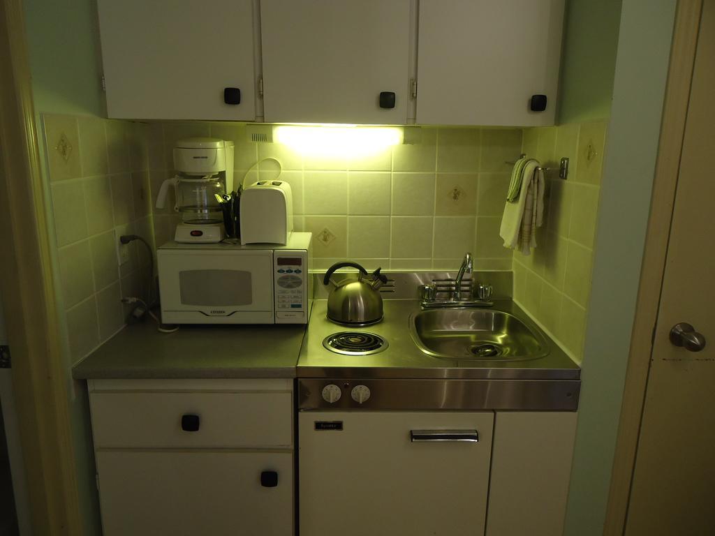 Auberge Familiale La Véranda Trois-Rivières Zimmer foto
